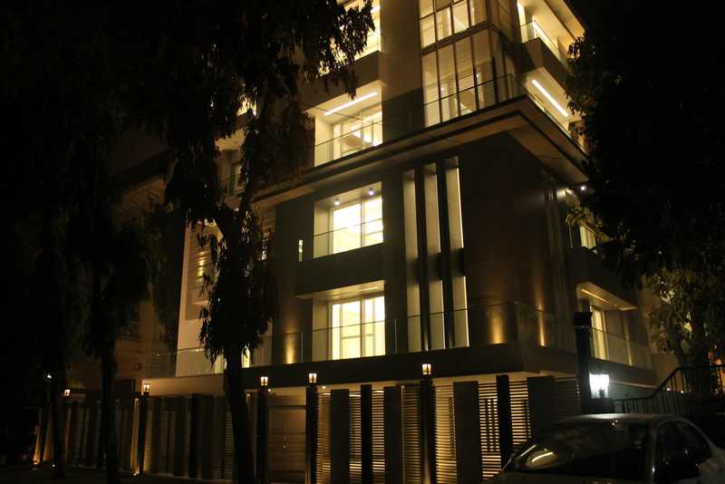Boutique Residential Apartments C-1 9 Desktop Banner