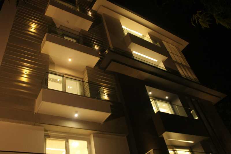 Boutique Residential Apartments C-1 9 Mobile Banner